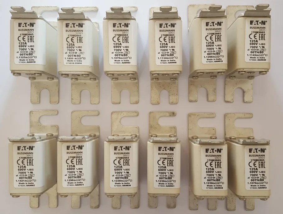 fusible ar eaton